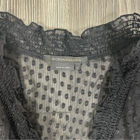 BCBG MaxAzria Black Sheer Polka Dot Flutter Sleeve Smocked Waist Blouse Size S - Picture 3 of 7